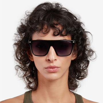 Sunglasses for Heart-Shaped Faces